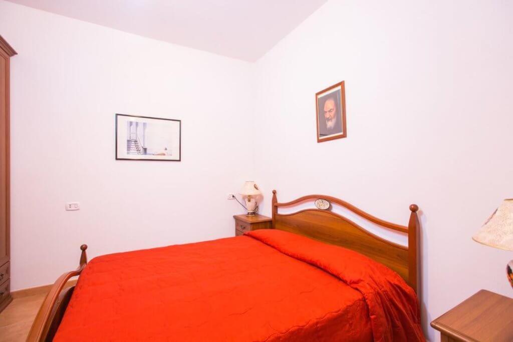 Tenuta Padre Pio 3*