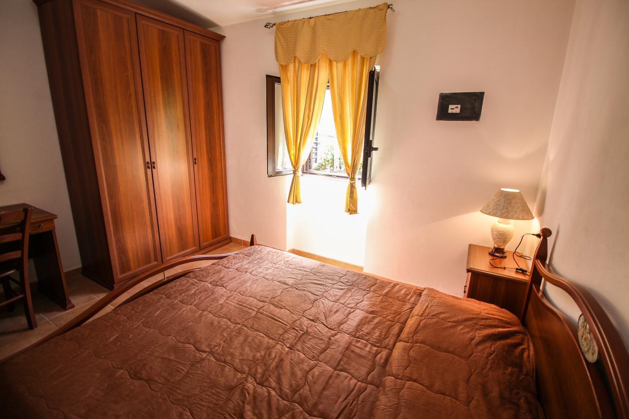 Tenuta Padre Pio 3*