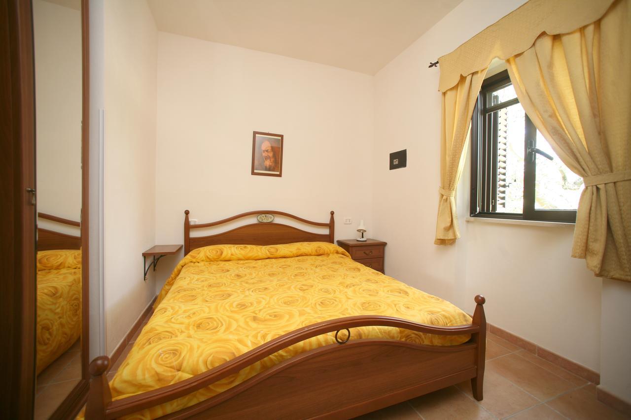 Tenuta Padre Pio Aparthotel
