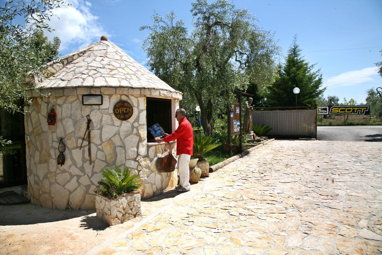 Tenuta Padre Pio Appart hôtel 3*